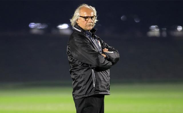 博鱼-专访塔吉克主帅：中国队或许是故意输给中国香港队