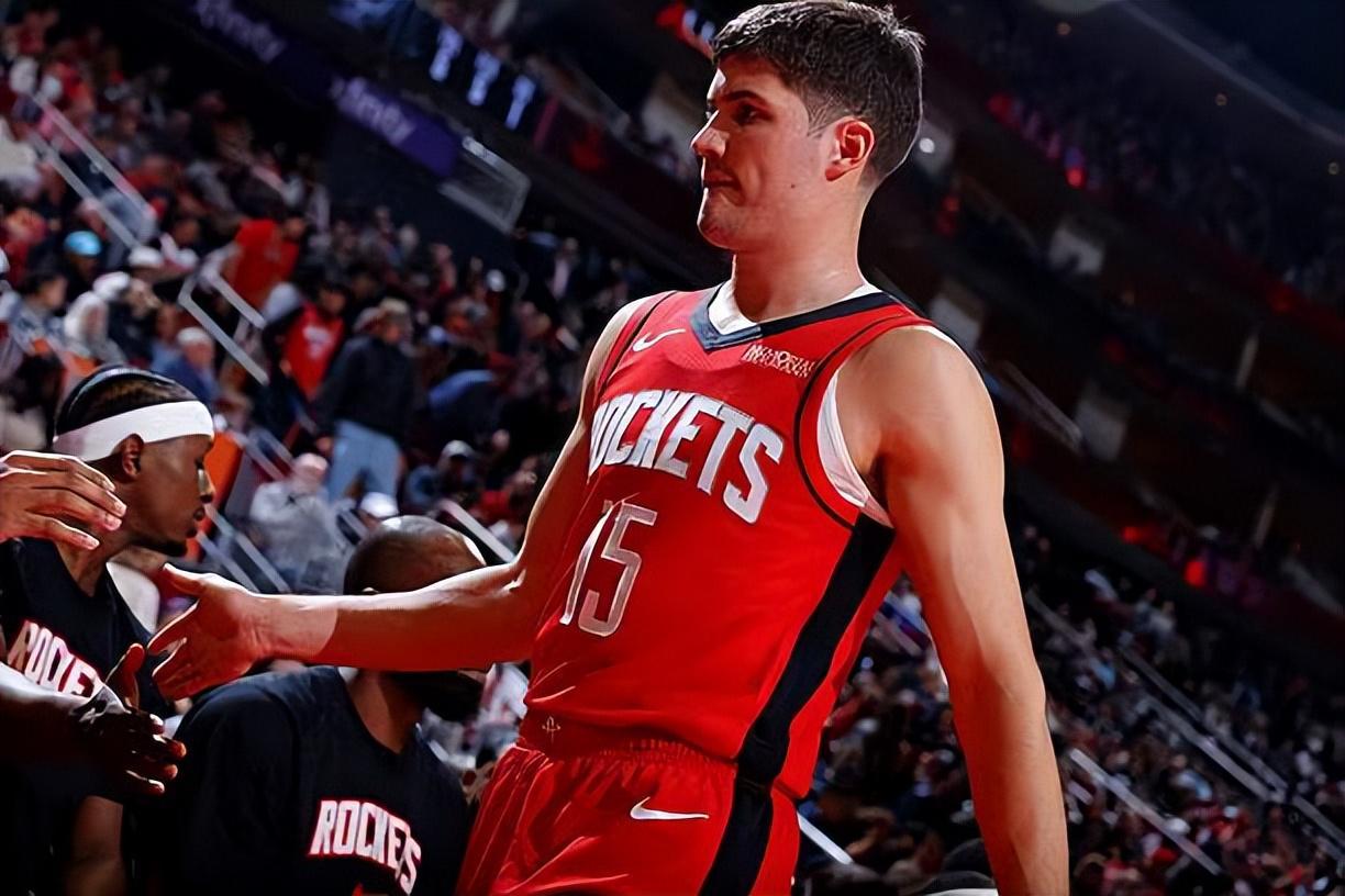 博鱼下载-靠着一己之力扭转了局面!火箭后场新星绝对值得更高的战术地位?