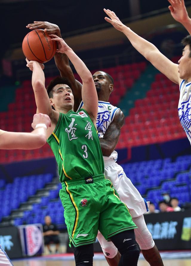 1643073968903022132.jpg 辽宁提前锁定季后赛资格 全力冲击队史第二冠